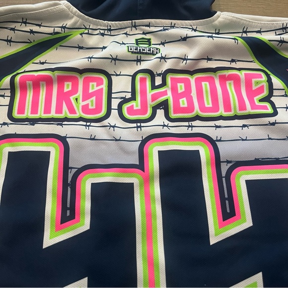 Berserk Ballz N‎ Dollz Men's XL Hoody Mrs J Bone Rock Solid Saloon Cool Graphics - Picture 6 of 15